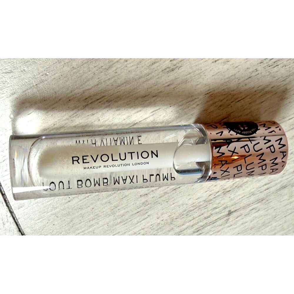 Makeup Revolution Pout Bomb Plumping Lip Gloss Vitamin E Extra Plump New